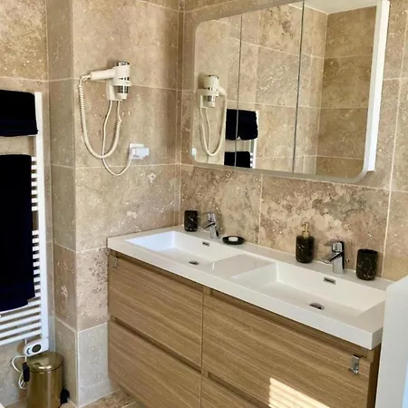 ヴィラ Les Chenes Les Restanques Du Golfe De St Tropez グリモー